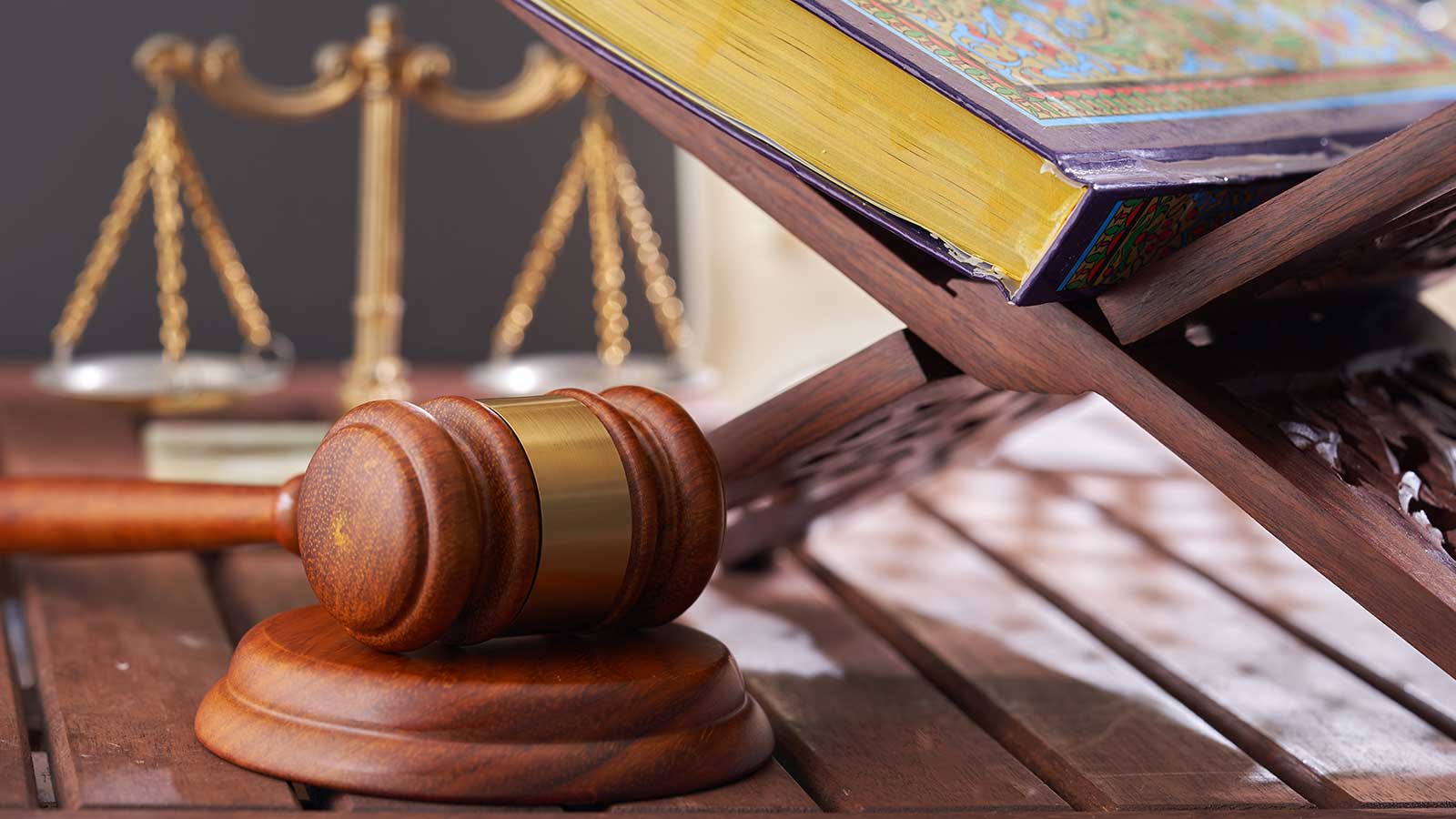 Ilustrasi sistem pembagian waris Islam berdasarkan undang-undang dan Kompilasi Hukum Islam di Indonesia